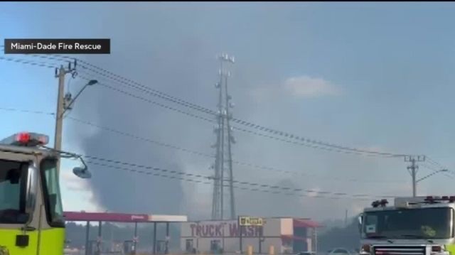 Brush Fire Breaks Out Near Miccosukee Casino, Shuts Down Major Miami-Dade Roads