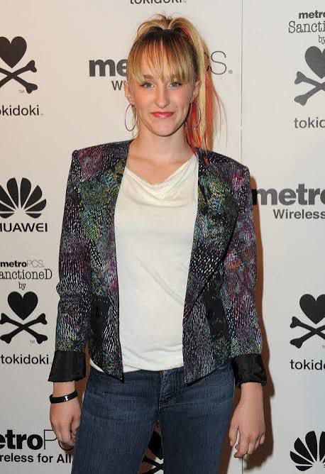 Camryn Magness, Singer Who Toured With One Direction, Dies After Miami Beach Scooter Crash