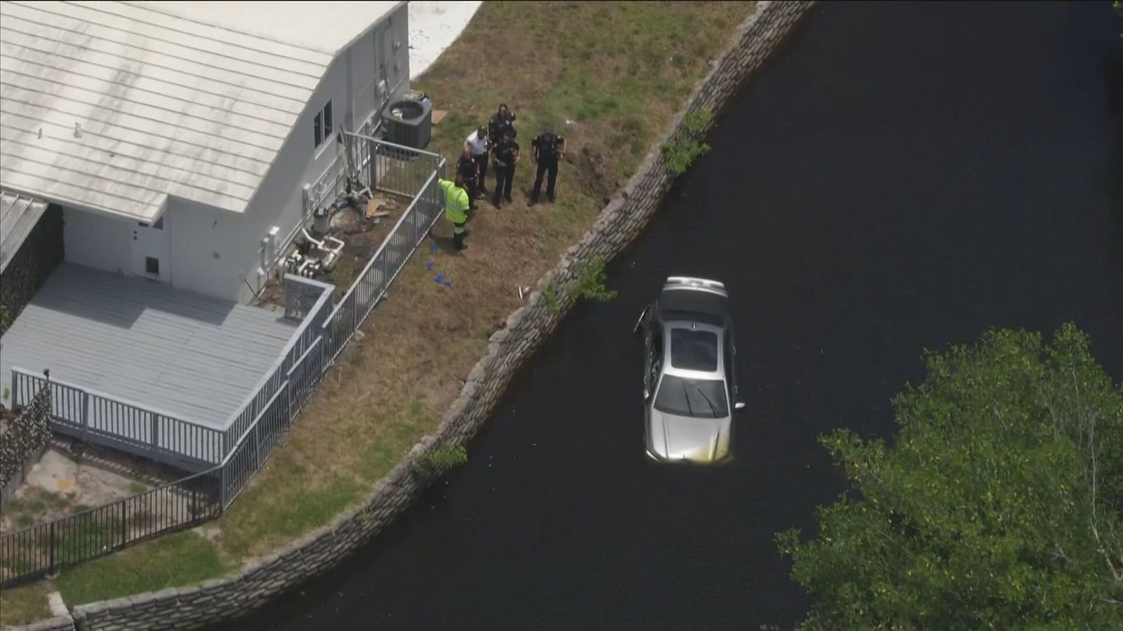 1 pulled from vehicle after car crashes into Fort Lauderdale canal ...