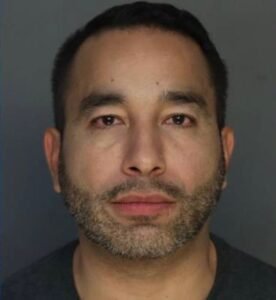 Hialeah police lieutenant arrested on DUI charges after off-duty crash, deputies say